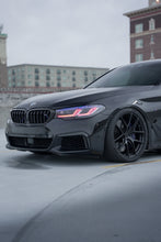 Load image into Gallery viewer, RGB LCI Style Headlights for G30/F90
